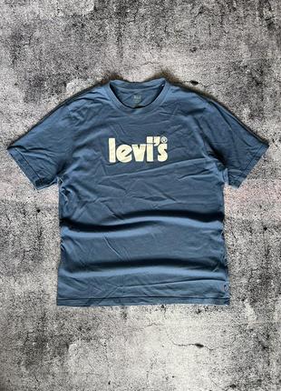 Футболка levis