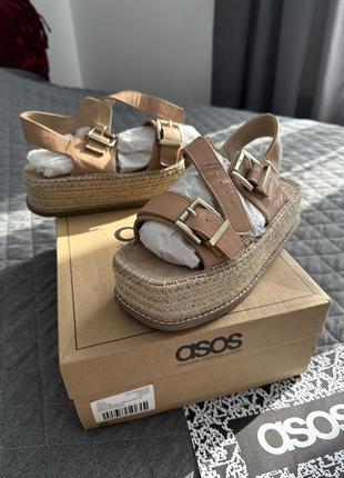 Босоніжки asos