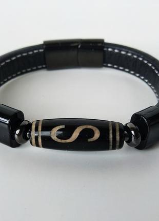 Мужской браслет - талисман с тибетской бусиной дзи "денежный крючок"