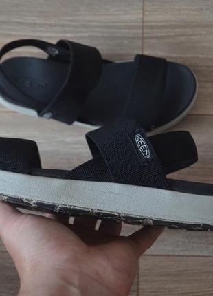 Оригінальні сандалі keen / 40.5 розмір