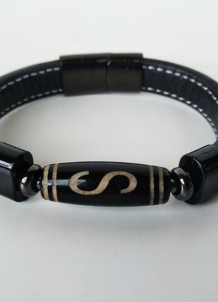 Мужской браслет - талисман с тибетской бусиной дзи "денежный крючок"