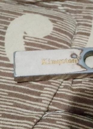 Kingston 32gb метал  в не  рабочем состоянии