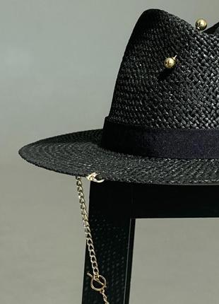 Капелюх федора жіночий d.hats з рафія з ланцюгом золото з кільцями чорний4 фото
