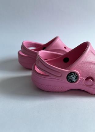 Нові дитячі сабо крокси для дівчинки від crocs оригінал10 фото