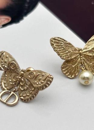 Сережки в стилі dior