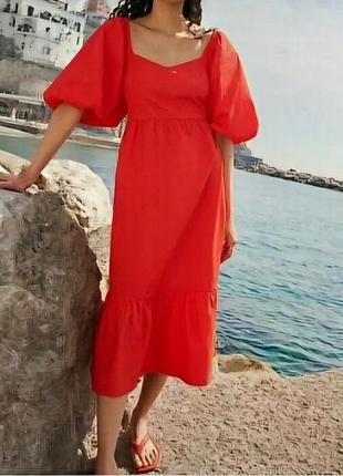 Неймовірно гарна сукня міді з пишними рукавами