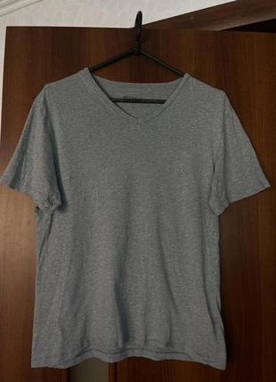 Футболка hugo boss
