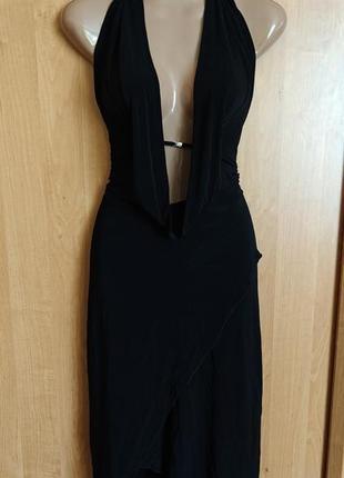 Неймовірно гарна сукня міді в стилі versace