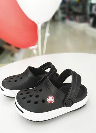 Крокс крокбенд клог ii чёрні дитячі crocs crocband ii clog kids black/white