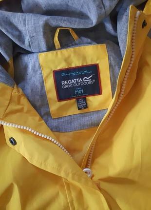 Куртка ветровка капюшоном водонепроницаемая regatta размер uk 87 фото