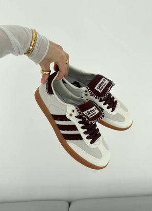 Женские кроссовки adidas samba x wales &amp; bones2 фото