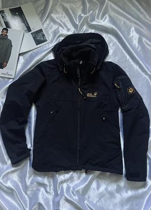 Курточка ветровка jack wolfskin original