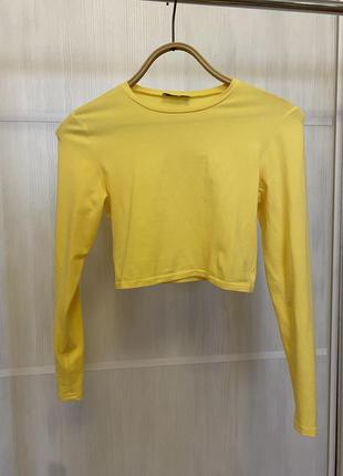 Лонгслив от mocko store в желтом цвете