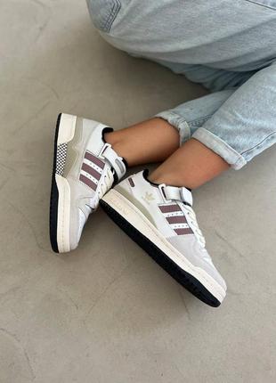 Женские кроссовки adidas forum white brown адидас форум белого с коричневым цветами