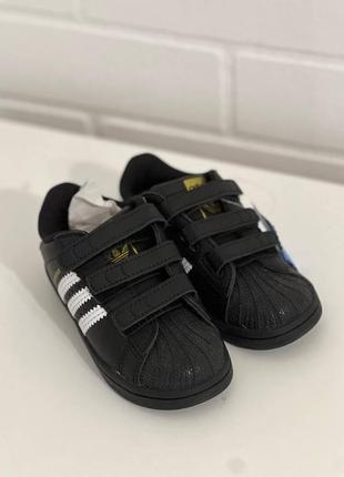 Дитячі кросівки policy adidas superstar 28 чорні з білими полосками