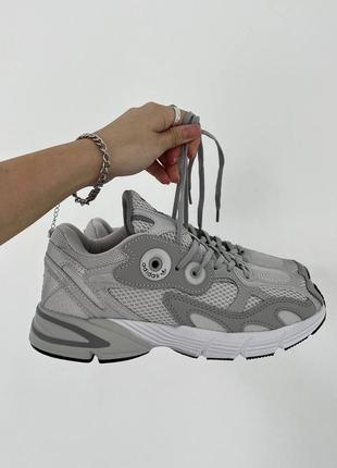 Кроссовки в стиле adidas weekend astir