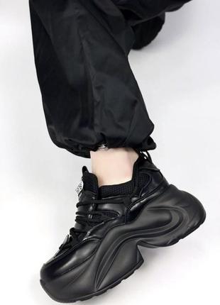 Кроссовки чёрные на платформе массивные кожаные6 фото
