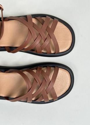 Босоніжки жіночі коричневі шкіряні