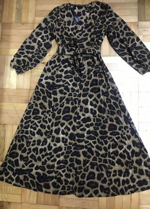 Сукня в леопардовий принт плаття анімалістичний  принт7 фото