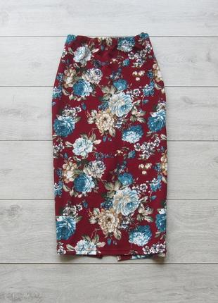 Красивая трикотажная юбка миди в цветочный принт