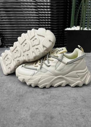 Жіночі кросівки літні бежеві