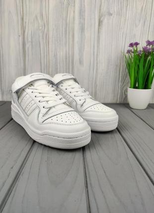 Кроссовки женские подростковые adidas forum low all white