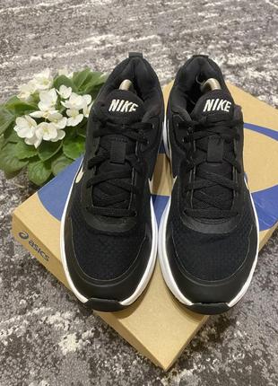 Кросівки nike