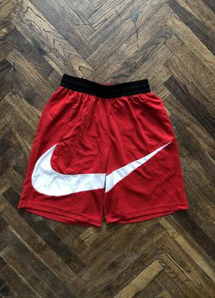 Nike swoosh