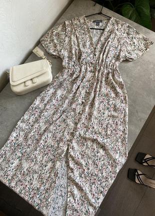 Міді сукня в квітковий принт, розмір м