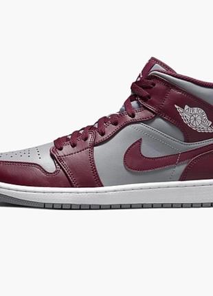 Кроссовки nike air jordan 1 mid red/grey dq8426-6151 фото