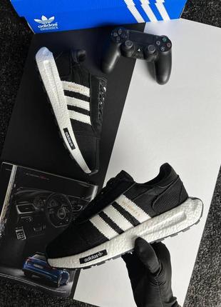 Кроссовки adidas
