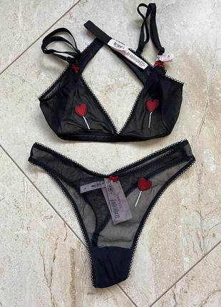 Спідня білизна victoria’s secret 32b, 2 різні комплекти!