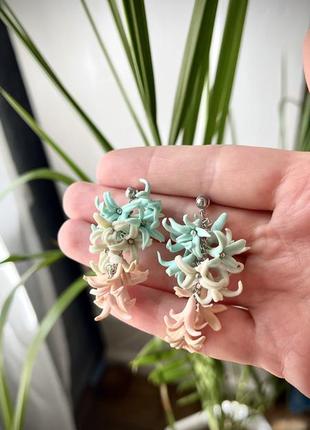 Серьги гроздья цветы длинные бирюзовые