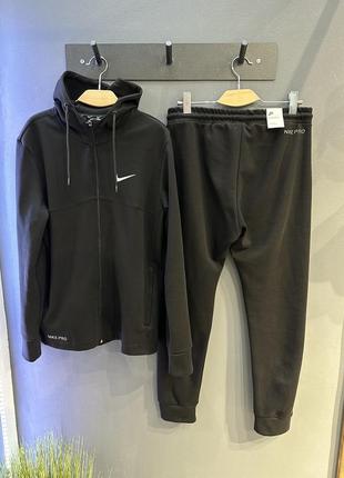 Чоловічий спортивний костюм чорний nike pro