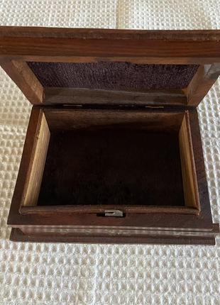 Шкатулка с секретным замком.