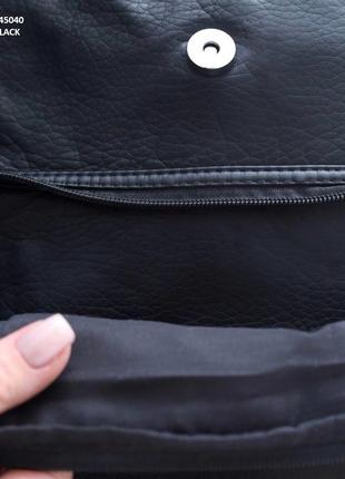Чорний рюкзак жіночий7 фото