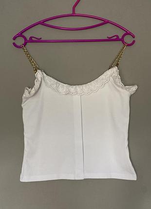 Майка на цепях