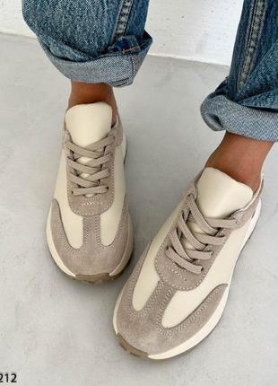 Жіночі бежеві шкіряні замшеві кросівки натуральна замша шкіра весна осінь4 фото