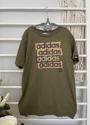 Футболка adidas