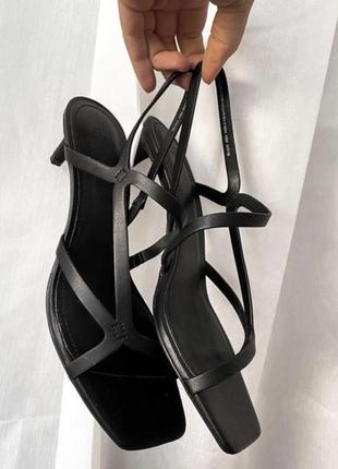 Босоніжки h&m