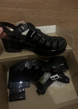 Трендові нові гумові туфлі в стилі шанель chanel