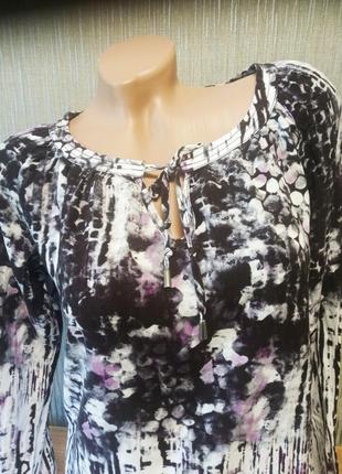 Распродажа женская блузка с длинным рукавом реглан. 
маленький размер. 
состав: 100%вискоза. 
состояние отличное, без дефеков2 фото