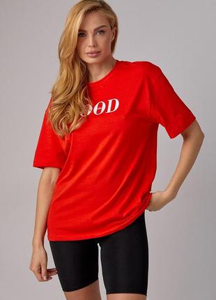 Хлопковая трикотажная футболка с надписью good vibes красная4 фото