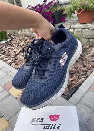 Мужские кроссовки sketchers 28.5 стелька