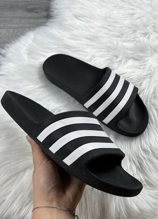 Чоловічі оригінальні шльопанці adidas