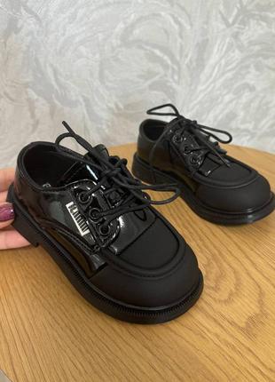 Детские туфли на девочку