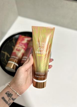 Лосьйон для тіла bare vanilla heat victoria’s secret1 фото