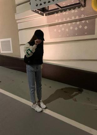 Жилетка длинна на резинке снизу