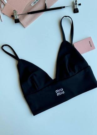 Топ в стиле miu miu