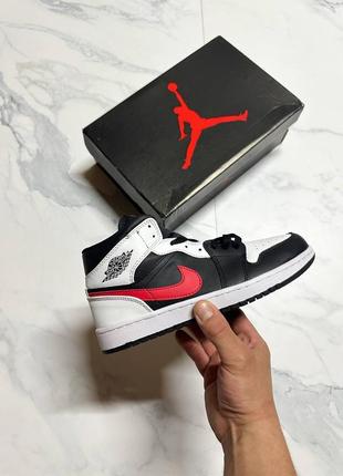 Розпродаж Air Jordan 5 Fire Red Arrives Soon in Full Family Sizing 1 mid "black chile red/white" 36-45
